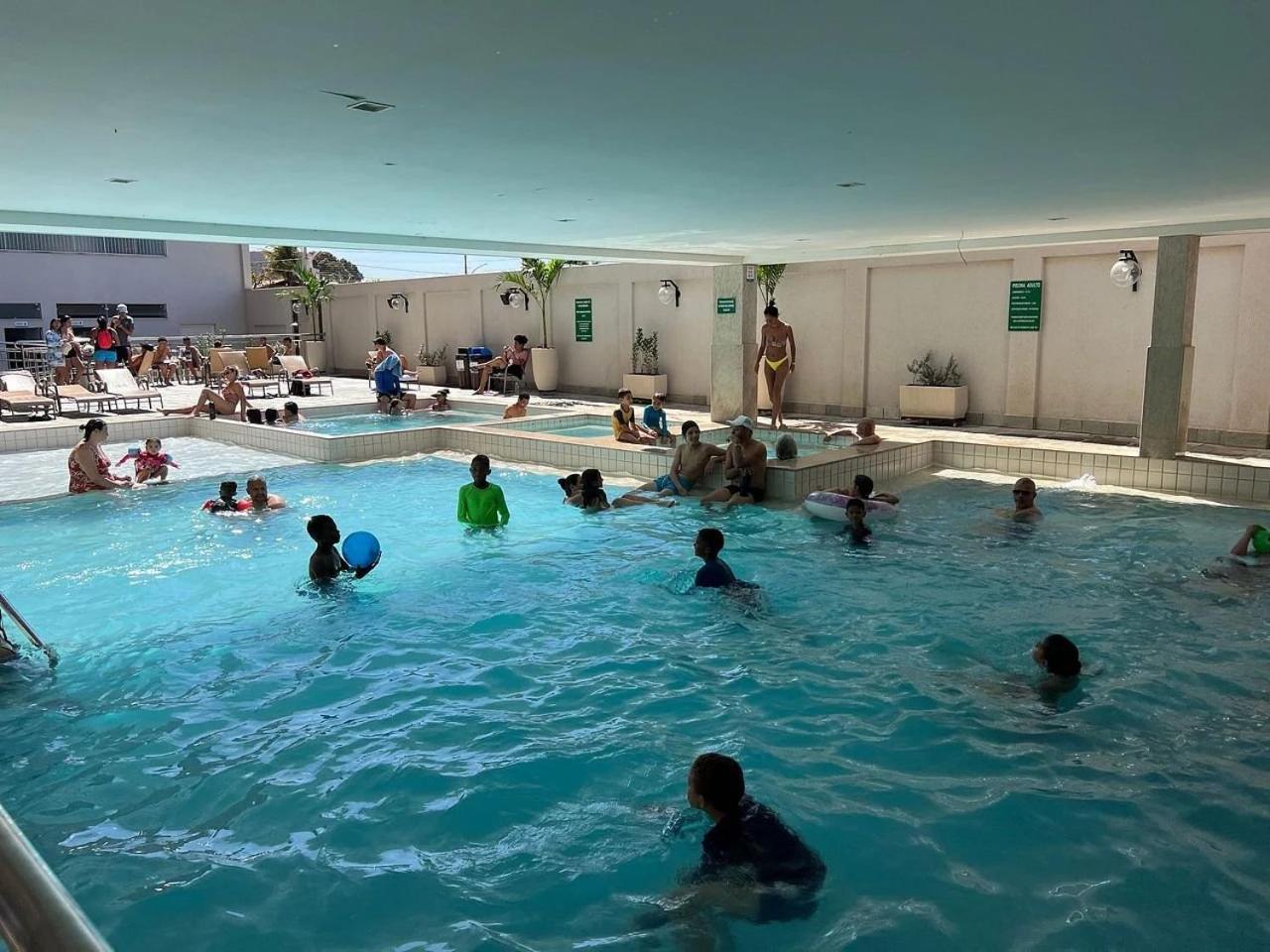 Piazza Diroma Com Acesso Ao Acqua Park Em Caldas Novas Dış mekan fotoğraf